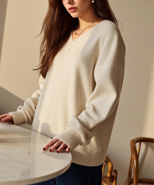 cammie(キャミー)の「Vネックニットトップス(ニット/セーター・レディース・ピンク/ブラック/アイボリー・F)」の5枚目の写真