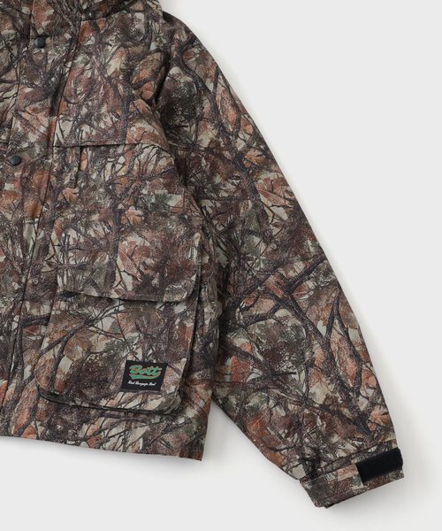 未使用4.4万 BoTT ボット 迷彩 カモフラ ジャケット L 未使用4.4万 BoTT ボット 迷彩 カモフラ ジャケット M - メルカリ