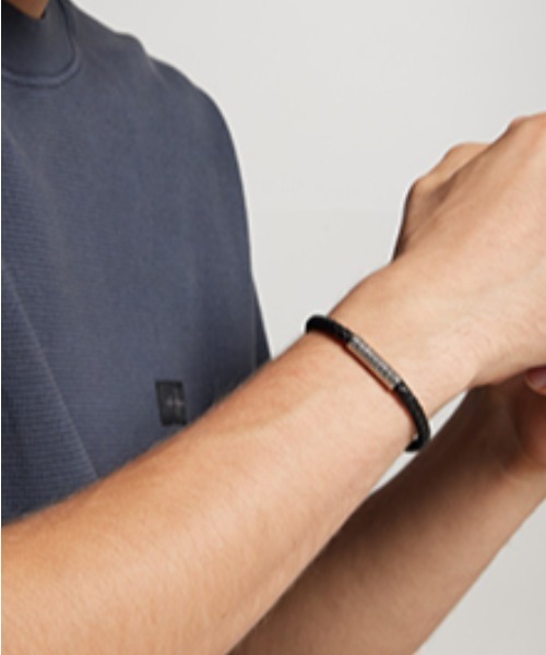 Calvin Klein（カルバン・クライン）の「【CalvinKlein】 カルバンクライン CK BRAIDED ブレスレット（ブレスレット・メンズ・シルバー・FREE）」の2枚目の写真