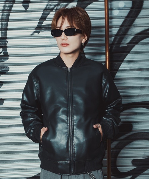 improves（インプローブス）の「PU パデッド ボンバージャケット（ミリタリージャケット・メンズ・ブラック・SMALL/MEDIUM/LARGE/X-LARGE）」の7枚目の写真