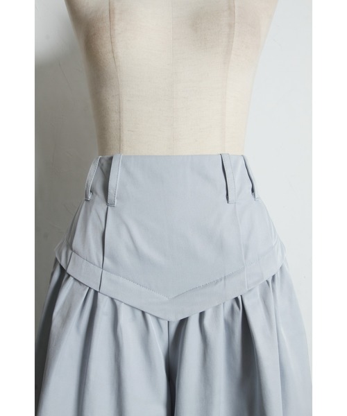 ARVELLIA(アルベリア)の「TUCKED CORESET PANTS(その他パンツ・レディース・サックスブルー/ブラック・M)」の13枚目の写真