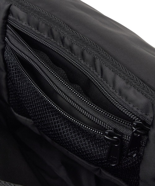 NEW ERA(ニューエラ)の「ニューエラ ショルダーバッグ TPU(ショルダーバッグ・メンズ・ブラック・FREE)」の9枚目の写真