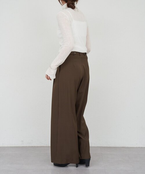 SHENERY（シーナリー）の「シアータートルニット（ニット/セーター・レディース・ブラック/オフホワイト/ベージュ・FREE）」の8枚目の写真