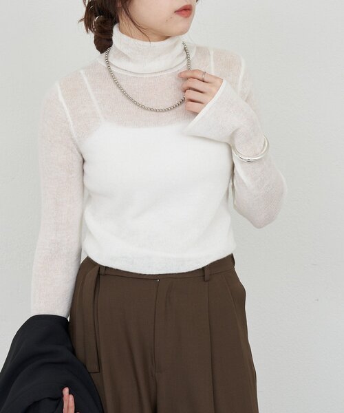 SHENERY（シーナリー）の「シアータートルニット（ニット/セーター・レディース・ブラック/オフホワイト/ベージュ・FREE）」の11枚目の写真