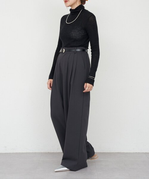 SHENERY（シーナリー）の「シアータートルニット（ニット/セーター・レディース・ブラック/オフホワイト/ベージュ・FREE）」の18枚目の写真