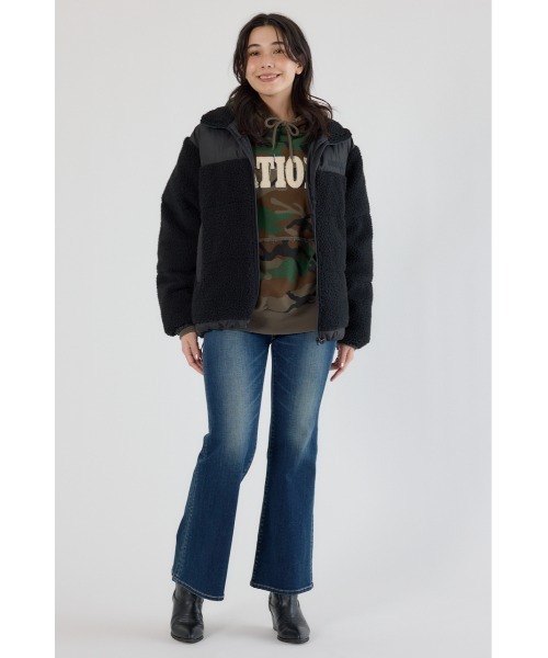 RODEO CROWNS WIDE BOWL（ロデオクラウンズワイドボウル）の「切り替えボアロゴジャケット（その他アウター・レディース・オフホワイト/カーキ/ブラック/ブラック系その他・FREE）」の15枚目の写真