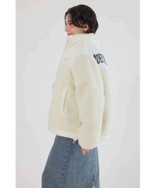 RODEO CROWNS WIDE BOWL（ロデオクラウンズワイドボウル）の「切り替えボアロゴジャケット（その他アウター・レディース・オフホワイト/カーキ/ブラック/ブラック系その他・FREE）」の7枚目の写真