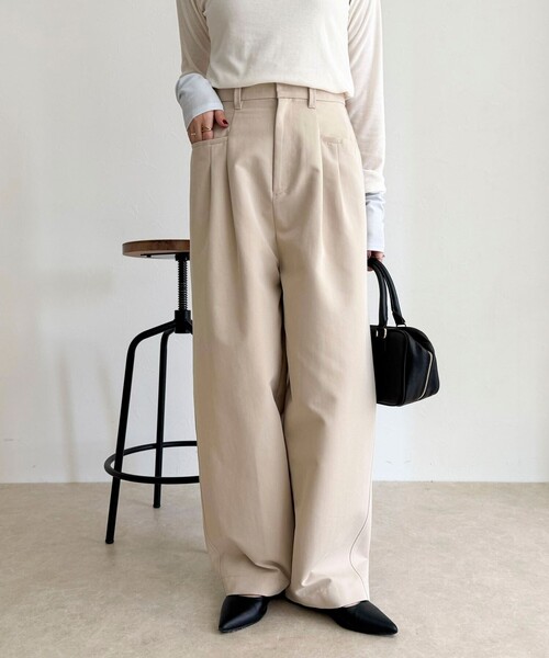 fredy emue(フレディエミュ)の「デザインポケットチノパンツ(チノパンツ・レディース・ブラック/ベージュ・36/38)」の12枚目の写真