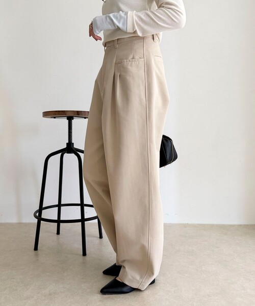 fredy emue(フレディエミュ)の「デザインポケットチノパンツ(チノパンツ・レディース・ブラック/ベージュ・36/38)」の15枚目の写真