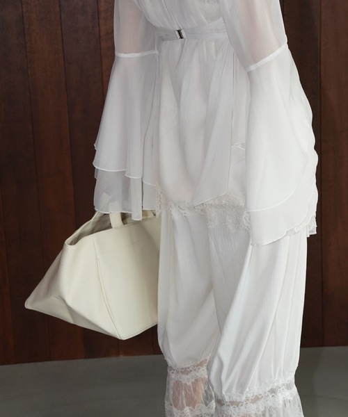 chuclla（チュクラ）の「ワイドシルエットキャンバストート cha26s004（トートバッグ・レディース・ブラック/オフホワイト・FREE）」の5枚目の写真