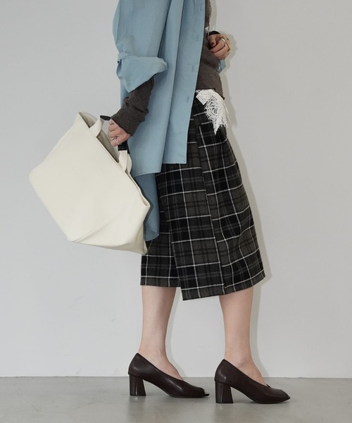 chuclla（チュクラ）の「ワイドシルエットキャンバストート cha26s004（トートバッグ・レディース・ブラック/オフホワイト・FREE）」の8枚目の写真