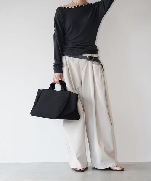 chuclla（チュクラ）の「ワイドシルエットキャンバストート cha26s004（トートバッグ・レディース・ブラック/オフホワイト・FREE）」の13枚目の写真
