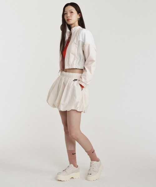 JORDAN BRAND(ジョーダンブランド)の「エア ジョーダン 1 ブルックリン LOW ウィメンズシューズ / Air Jordan 1 Brooklyn Low Women's Shoes IR0835-110 Pale Ivory(スニーカー・レディース・アイボリー・26/22/25.5/25/24.5/24/23.5/23/22.5)」の4枚目の写真