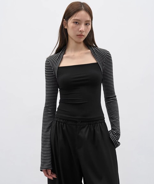EIGHTHMONTH(エイスマンス)の「ストライプスリーブ レイヤードトップス EM25a175【EIGHTHMONTH】(Tシャツ/カットソー・レディース・ブラック/レッド・S/M)」の5枚目の写真