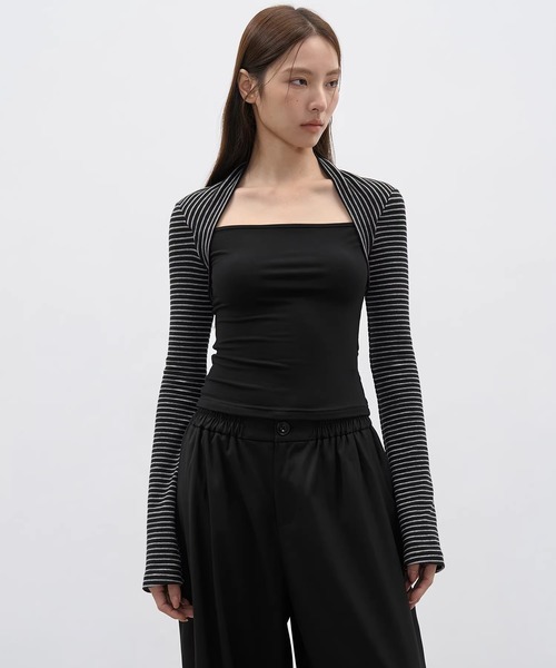 EIGHTHMONTH(エイスマンス)の「ストライプスリーブ レイヤードトップス EM25a175【EIGHTHMONTH】(Tシャツ/カットソー・レディース・ブラック/レッド・S/M)」の6枚目の写真