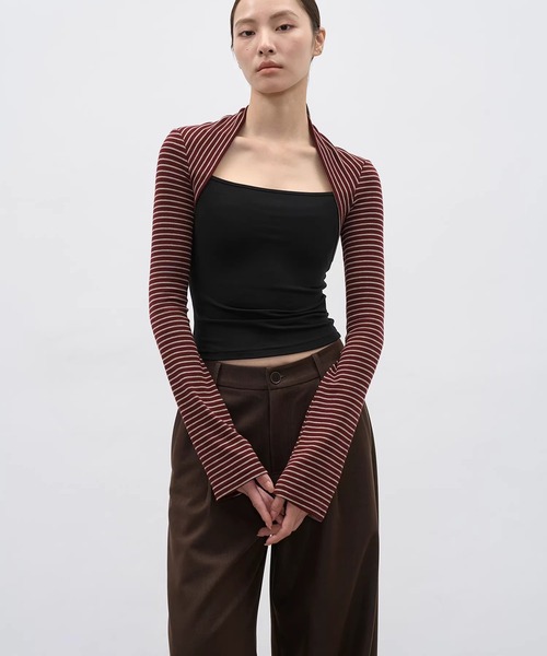 EIGHTHMONTH(エイスマンス)の「ストライプスリーブ レイヤードトップス EM25a175【EIGHTHMONTH】(Tシャツ/カットソー・レディース・ブラック/レッド・S/M)」の17枚目の写真