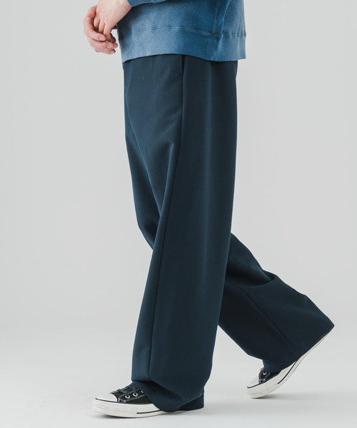 EDIFICE(エディフィス)の「2WAY CLOTH 3D フィットトラウザー(スラックス・メンズ・チャコールグレー/ベージュ系その他/ダークブルー・SMALL/MEDIUM/LARGE)」の3枚目の写真