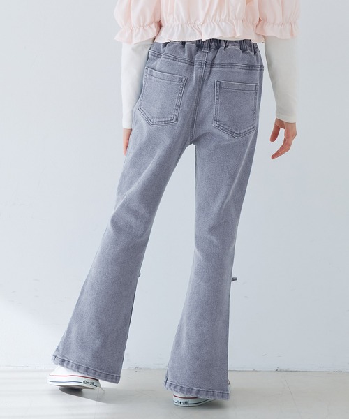 coca（coca）（コカ）の「キッズ　デニムリボンセミフレアパンツ（デニムパンツ・キッズ・ブルー/ブラック・150/140/130/120）」の5枚目の写真