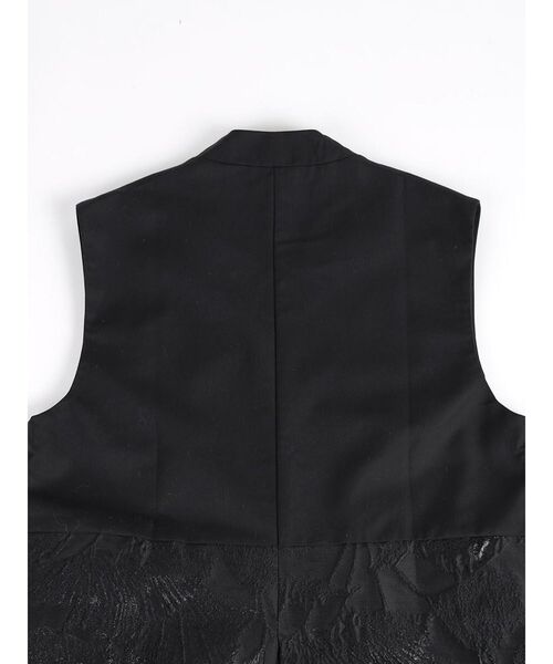 :ETHROF(イーサオブ)の「JACQUARD ASYMMETRY VEST(ベスト・レディース・ブラック・MEDIUM)」の4枚目の写真