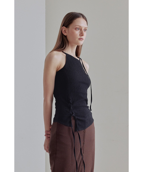 AFTERHOURS（アフターアワーズ）の「LACE UP HALTER SLEEVELESS TOP (BLACK)（Tシャツ/カットソー・レディース・その他・FREE）」の4枚目の写真