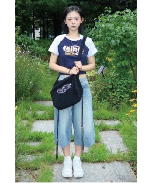 FEIHEI(フェイヘイ)の「CHESTNUT MULTI BAG BLACK(メッセンジャーバッグ・レディース・その他・FREE)」の9枚目の写真