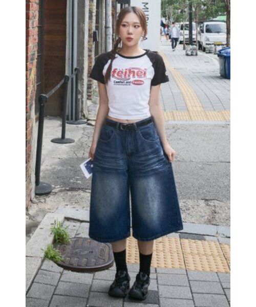 FEIHEI(フェイヘイ)の「CHESTNUT MULTI BAG BLACK(メッセンジャーバッグ・レディース・その他・FREE)」の3枚目の写真