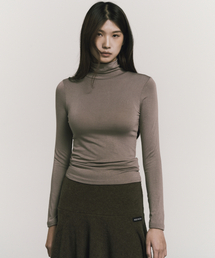 [ESSENTIAL] SLIM TURTLENECK TOP_COCOA
