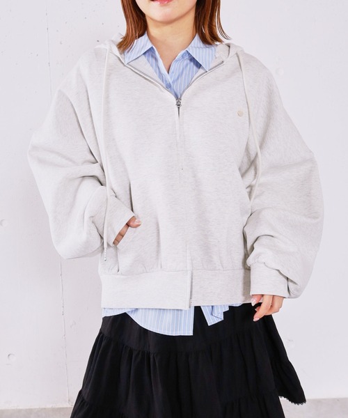 archives(アルシーヴ)の「Wzipダンボールパーカー(パーカー・レディース・グレー/アイボリー/オートミール・MEDIUM)」の3枚目の写真