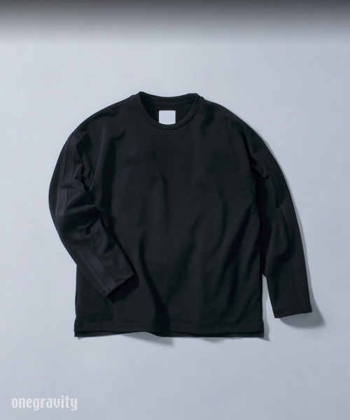onegravity(ワングラビティ)の「onegravity / スリーブライン プルオーバー(Tシャツ/カットソー・メンズ・ブラック/オフホワイト・MEDIUM/LARGE/SMALL)」の1枚目の写真