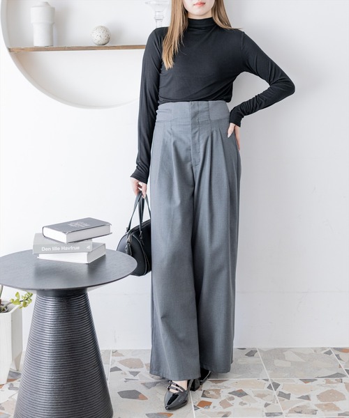 clear（クリア）の「ハイネックベーシックカットソー[カジュアル 着回し抜群 大人]≪新作≫（Tシャツ/カットソー・レディース・ブラック/オフホワイト・F）」の3枚目の写真