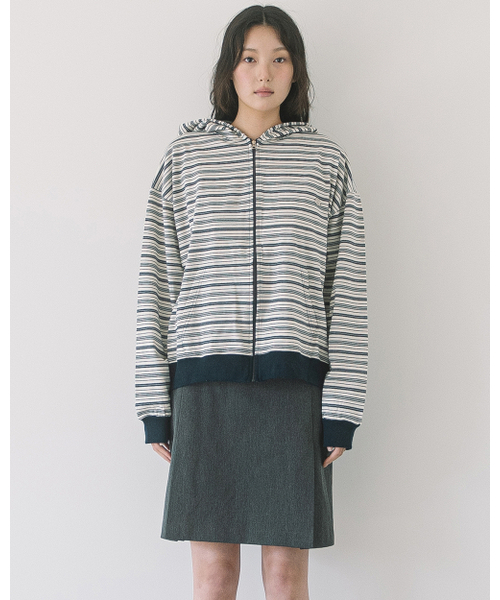 HAVISM(ヘビズム)の「WP STRIPE THIN ZIP UP HOOD(NAVY)(パーカー・レディース・その他・ONE SIZE)」の2枚目の写真