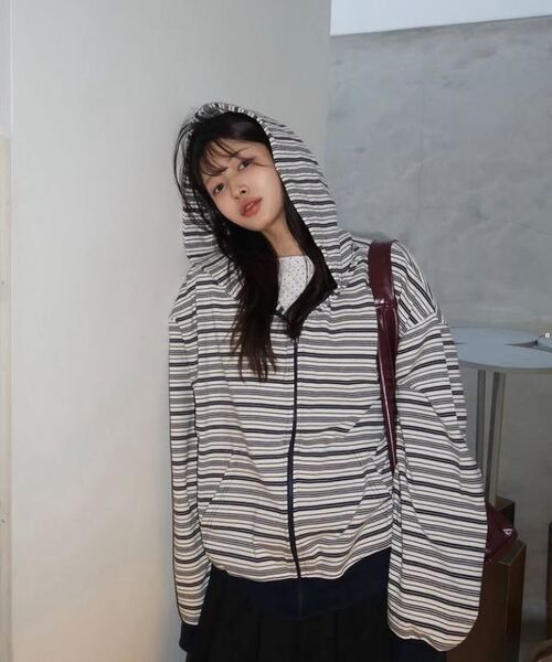HAVISM(ヘビズム)の「WP STRIPE THIN ZIP UP HOOD(NAVY)(パーカー・レディース・その他・ONE SIZE)」の14枚目の写真
