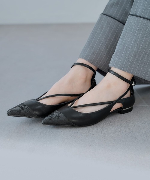 HARE(ハレ)の「ジャガードキリカエフラットパンプス(HARE)(パンプス・レディース・ブラック・MEDIUM/LARGE)」の3枚目の写真