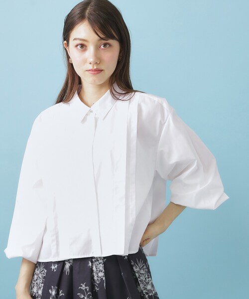 index(インデックス)の「ブロード短丈タックシャツ【洗濯機OK】《5col》(シャツ/ブラウス・レディース・ネイビー/サックスブルー系7/ピンク系1/サックスブルー系2/オフホワイト・36/40/38)」の2枚目の写真