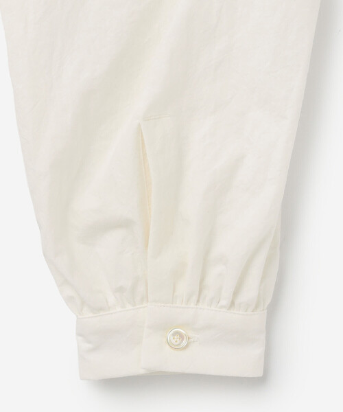 HAVERSACK（ハバーザック）の「HAVERSACK | 〈別注〉長袖 シャツワンピース WOMEN（ワンピース・レディース・ホワイト/ネイビー・0）」の6枚目の写真