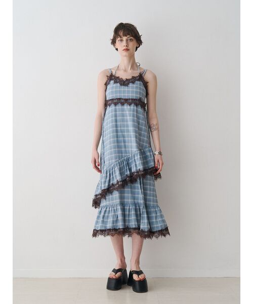 jouetie（ジュエティ）の「レースドッキングフリルキャミワンピース（ワンピース・レディース・グレー/ブルー/ブラック・MEDIUM）」の21枚目の写真