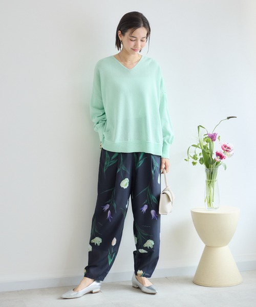 KATHARINE ROSS(キャサリンロス)の「【KATHARINE ROSS】チューリッププリントパンツ(その他パンツ・レディース・アイボリー/ネイビー・FREE)」の5枚目の写真
