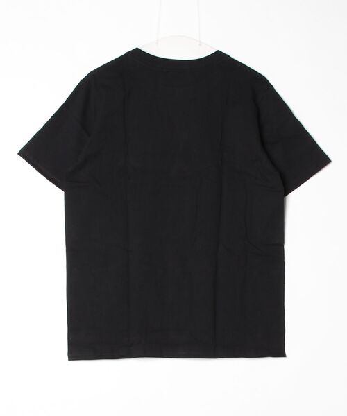 FRUIT OF THE LOOM（フルーツオブザルーム）の「"05"≪FRUIT OF THE LOOM≫パックT 7.0oz ヘビーウェイト Tシャツ(胸ポケットあり)（Tシャツ/カットソー・メンズ・ブラック/オフホワイト・LARGE/MEDIUM/X-LARGE）」の5枚目の写真
