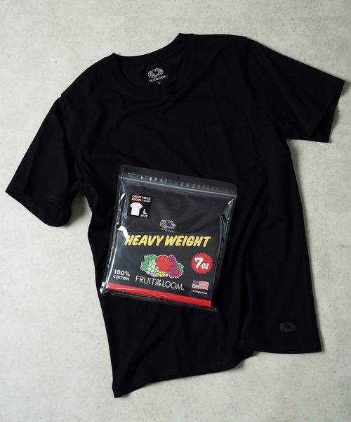 FRUIT OF THE LOOM（フルーツオブザルーム）の「"05"≪FRUIT OF THE LOOM≫パックT 7.0oz ヘビーウェイト Tシャツ(胸ポケットあり)（Tシャツ/カットソー・メンズ・ブラック/オフホワイト・LARGE/MEDIUM/X-LARGE）」の2枚目の写真