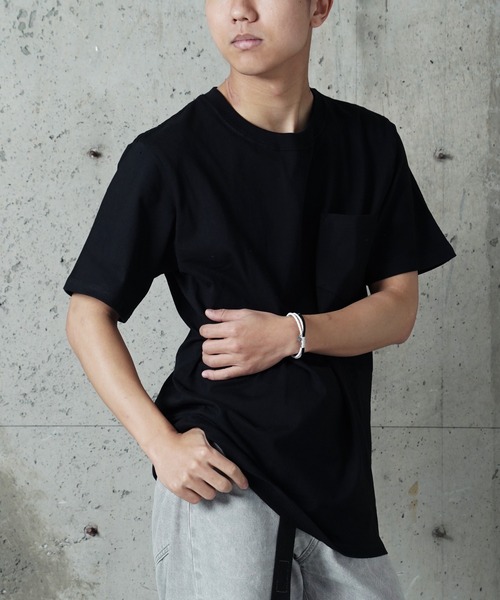 FRUIT OF THE LOOM（フルーツオブザルーム）の「"05"≪FRUIT OF THE LOOM≫パックT 7.0oz ヘビーウェイト Tシャツ(胸ポケットあり)（Tシャツ/カットソー・メンズ・ブラック/オフホワイト・LARGE/MEDIUM/X-LARGE）」の10枚目の写真