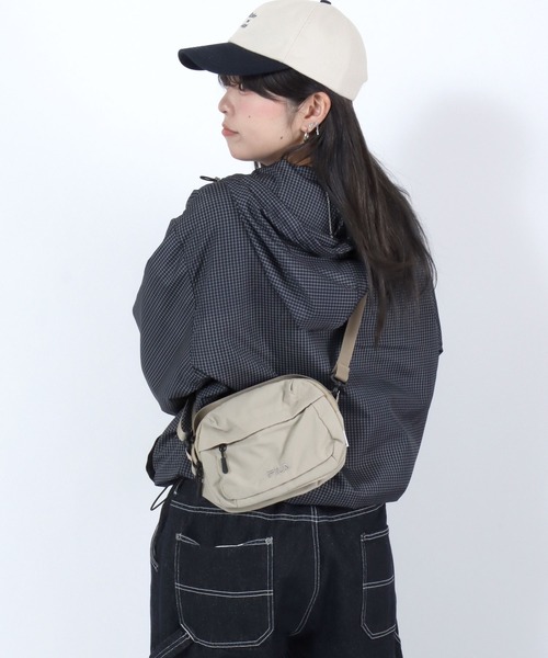 mihns closet(ミンズクローゼット)の「別注 mihns closet 総柄ブルゾンパーカー/ダブルジップ/春ライトアウター/ドット 水玉 チェック(ナイロンジャケット・レディース・グリーン系その他/ブラウン系その他/ホワイト系その他/ブラック系その他・L/M/S)」の16枚目の写真