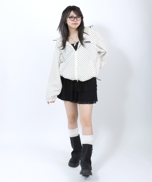 mihns closet(ミンズクローゼット)の「別注 mihns closet 総柄ブルゾンパーカー/ダブルジップ/春ライトアウター/ドット 水玉 チェック(ナイロンジャケット・レディース・グリーン系その他/ブラウン系その他/ホワイト系その他/ブラック系その他・L/M/S)」の12枚目の写真