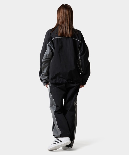 HUF(ハフ)の「ANTHEM TRACK JACKET(ブルゾン・メンズ・ブラック/ネイビー・XL/M/L/S)」の9枚目の写真