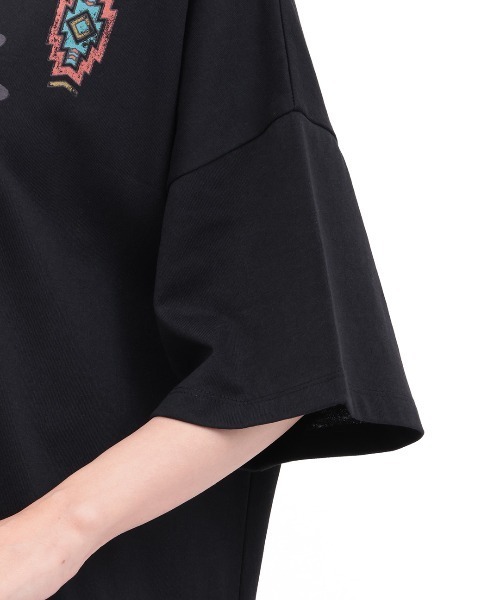 チチカカ(チチカカ)の「カッチーナプリントTシャツ(Tシャツ/カットソー・レディース・その他1/ブラック/アイボリー・FREE)」の13枚目の写真