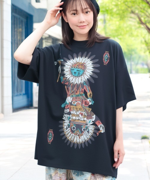 チチカカ(チチカカ)の「カッチーナプリントTシャツ(Tシャツ/カットソー・レディース・その他1/ブラック/アイボリー・FREE)」の22枚目の写真