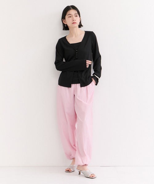 le cercle ADAM ET ROPE'(ルセルクルアダムエロペ)の「レイヤード風トップス(Tシャツ/カットソー・レディース・ブラック/サックスブルー/ブラウン系その他3・FREE)」の5枚目の写真