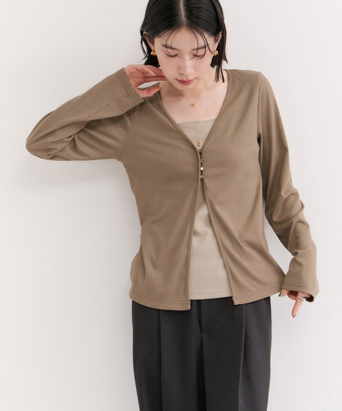 le cercle ADAM ET ROPE'(ルセルクルアダムエロペ)の「レイヤード風トップス(Tシャツ/カットソー・レディース・ブラック/サックスブルー/ブラウン系その他3・FREE)」の11枚目の写真