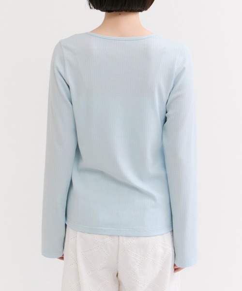 le cercle ADAM ET ROPE'(ルセルクルアダムエロペ)の「レイヤード風トップス(Tシャツ/カットソー・レディース・ブラック/サックスブルー/ブラウン系その他3・FREE)」の15枚目の写真