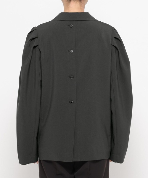 LEPSIM(レプシィム)の「《オフィスライン》袖ギャザージャケット 637925(その他アウター・レディース・ベージュ/チャコールグレー・FREE)」の12枚目の写真