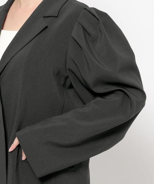 LEPSIM(レプシィム)の「《オフィスライン》袖ギャザージャケット 637925(その他アウター・レディース・ベージュ/チャコールグレー・FREE)」の14枚目の写真